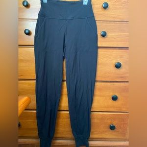 lululemon align jogger black